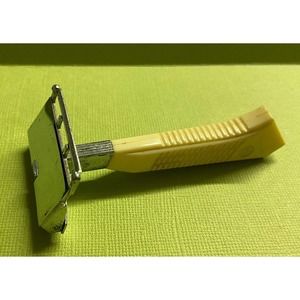 Vintage Gem Razor silver with creamy bakelite handle